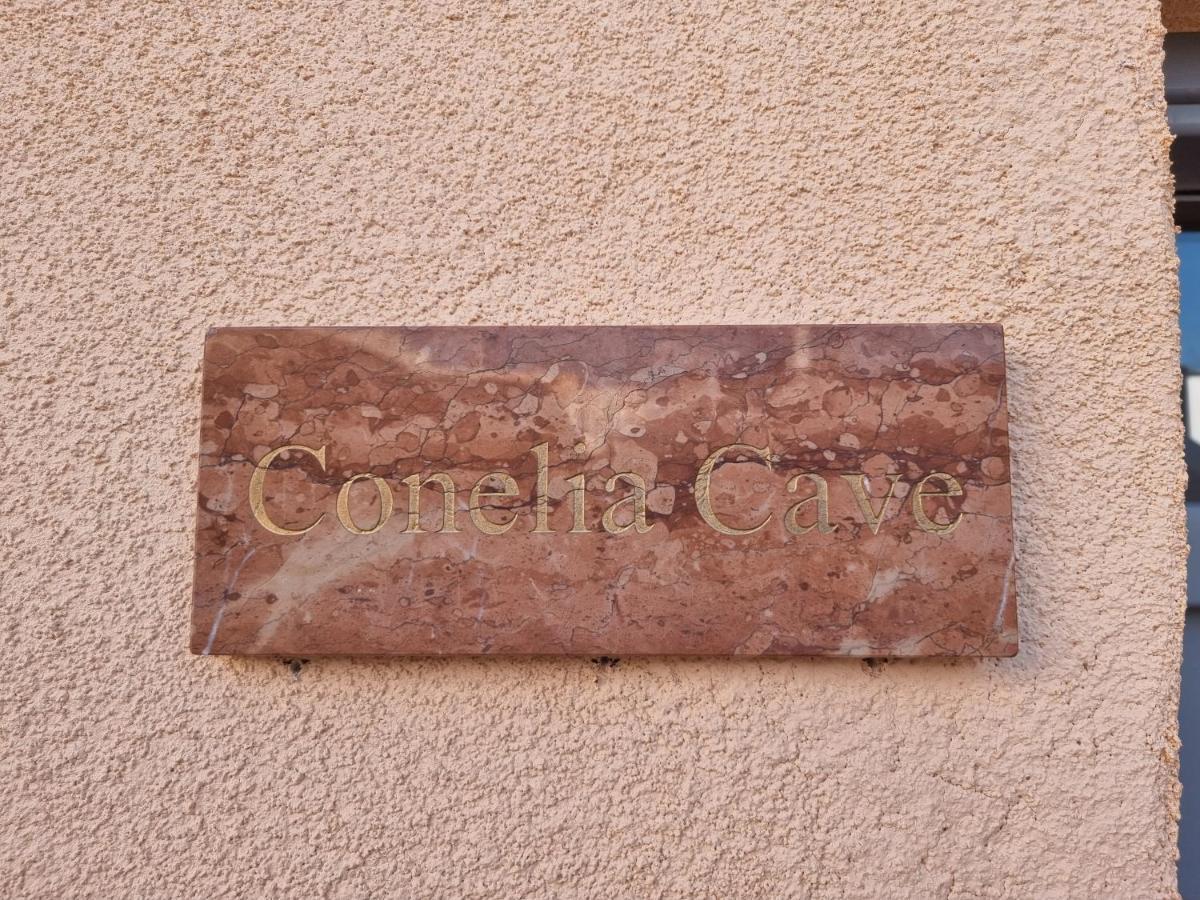 M Residence Santorini Conelia Cave Тира Экстерьер фото